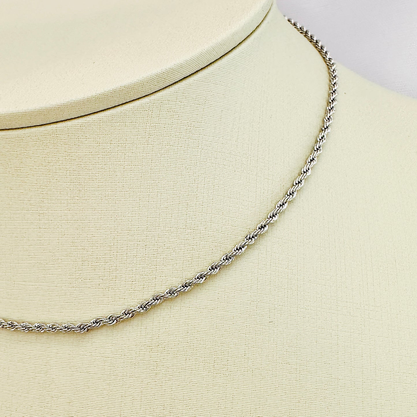 CHOKER LUMINE 35 CM - BANHO DE RÓDIO BRANCO