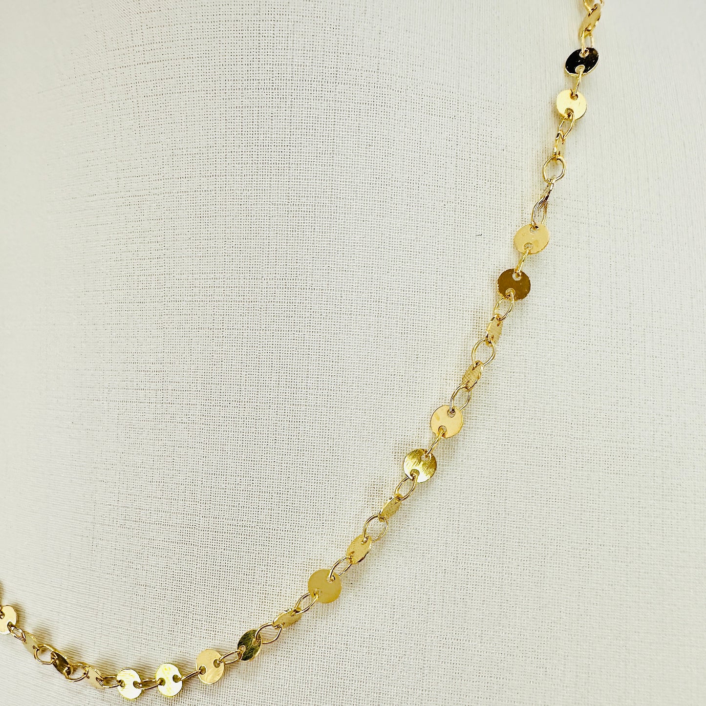 COLAR MEDALHAS 45 CM - BANHO DE OURO 18k