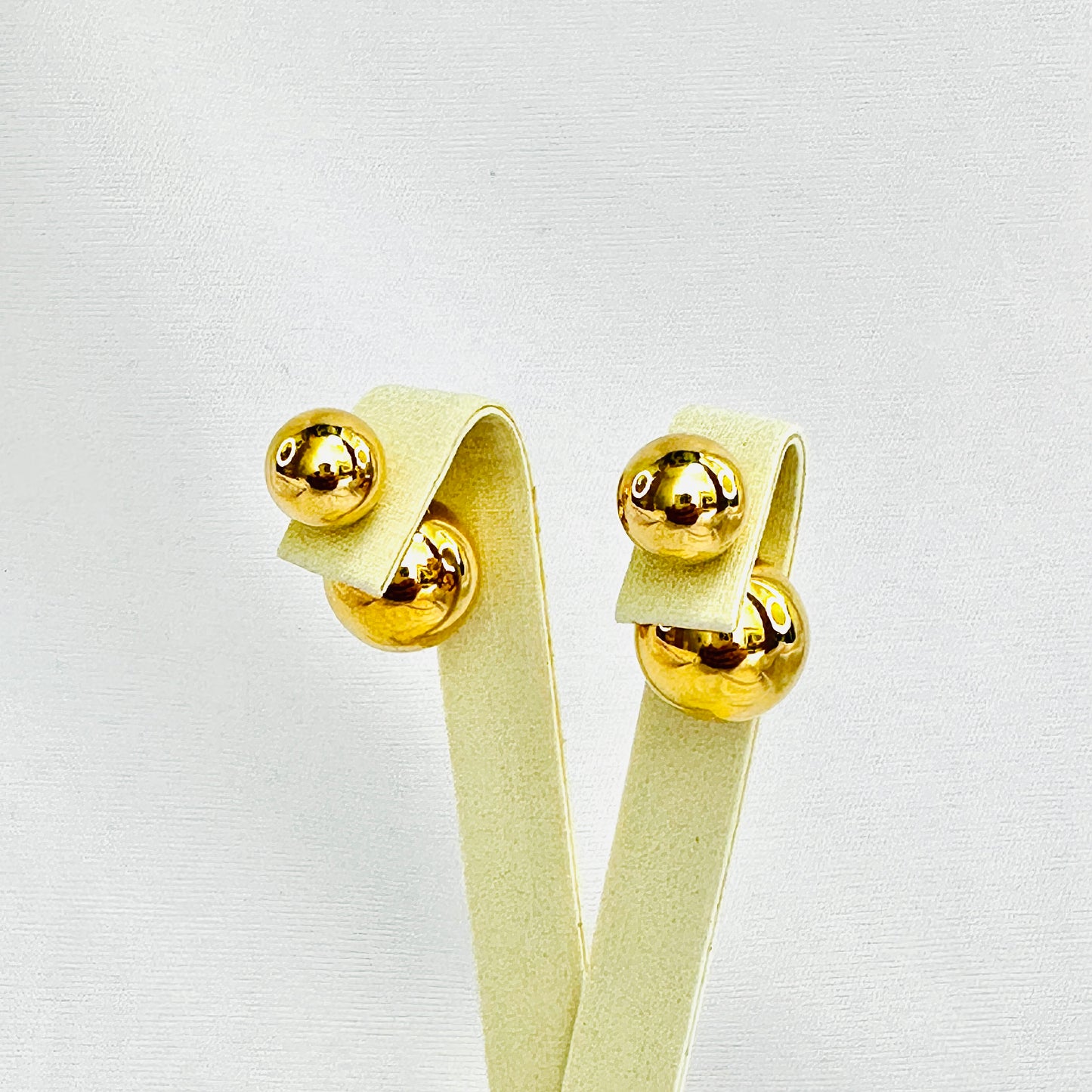 BRINCO CHIARA GDE - BANHO DE OURO 18k