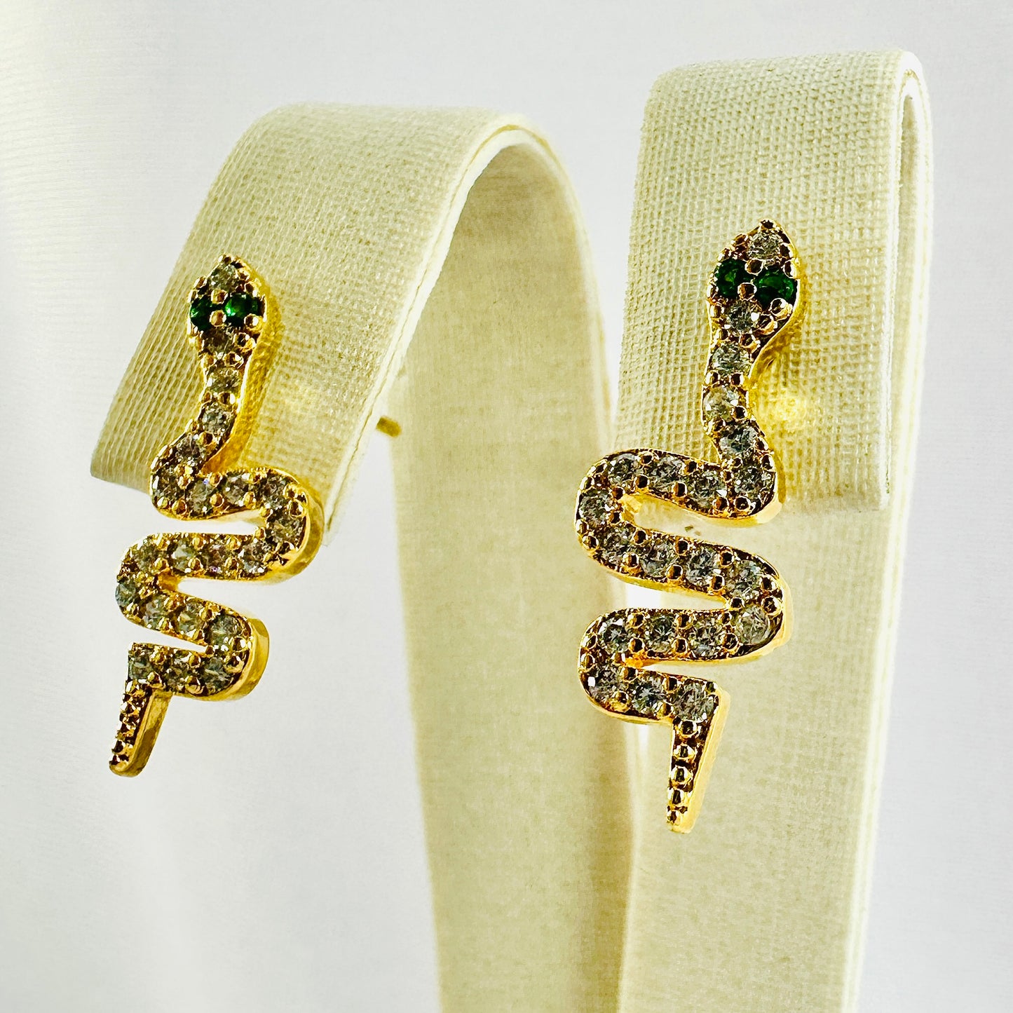 BRINCO SNAKE PEQ - BANHO DE OURO 18k