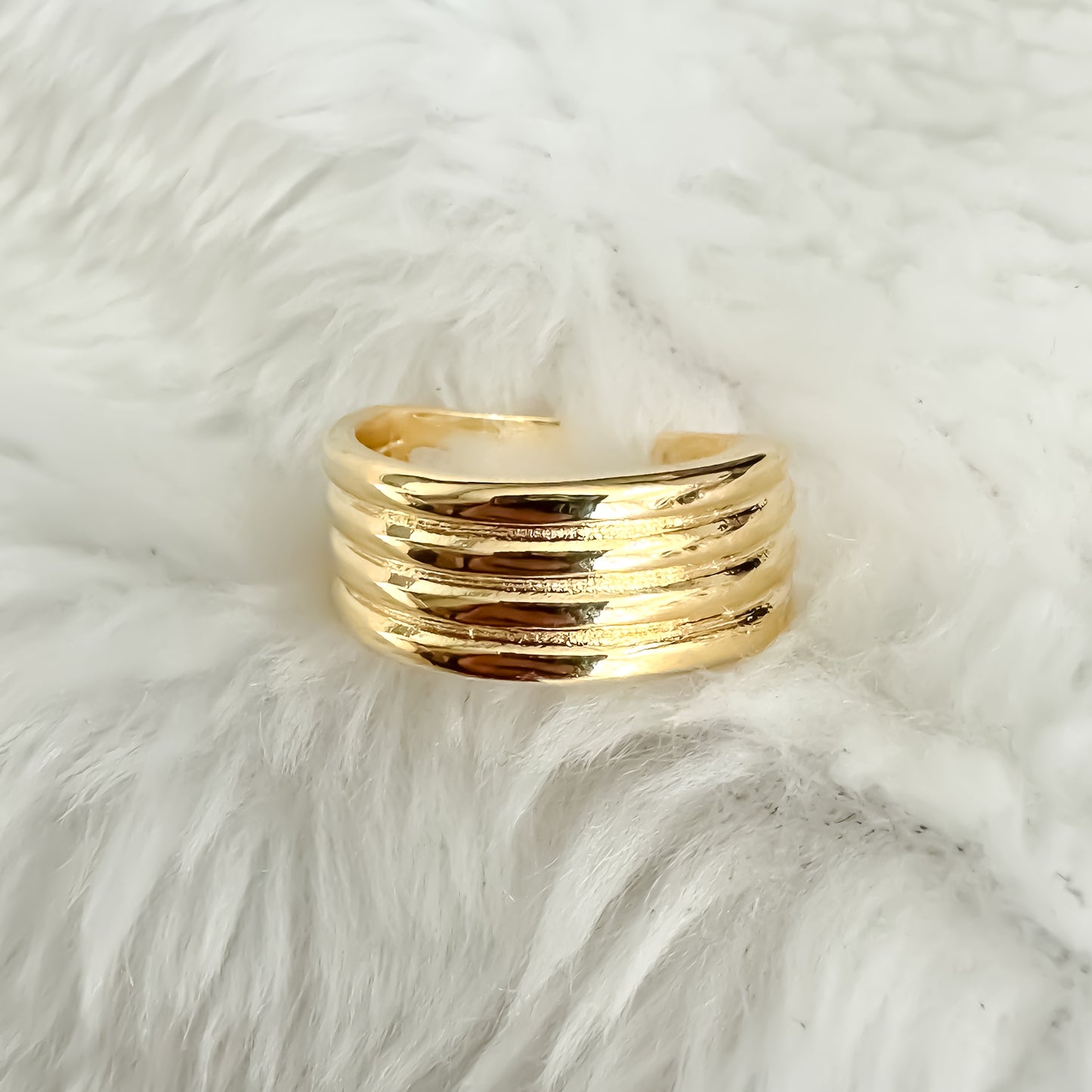 ANEL VERA REGULAVEL - BANHO DE OURO 18k