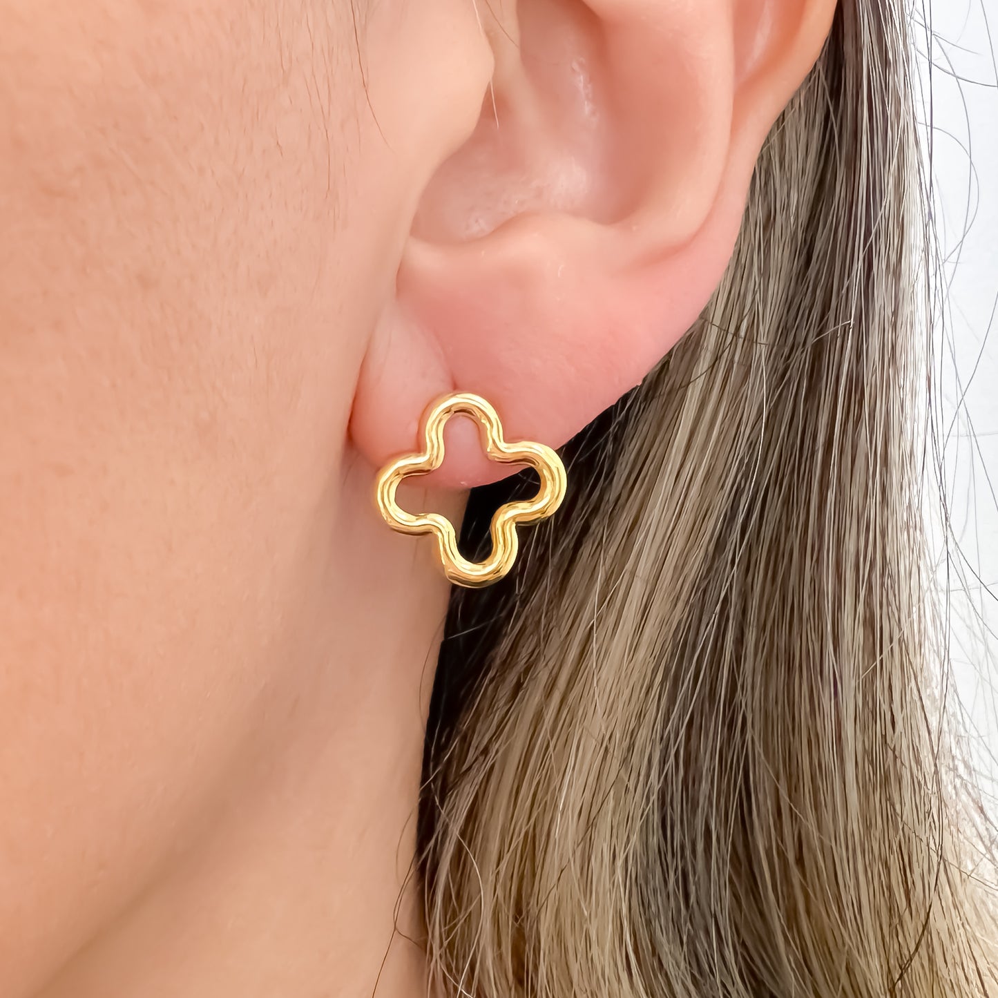 BRINCO TREVISO 1,5 cm - BANHO DE OURO 18k