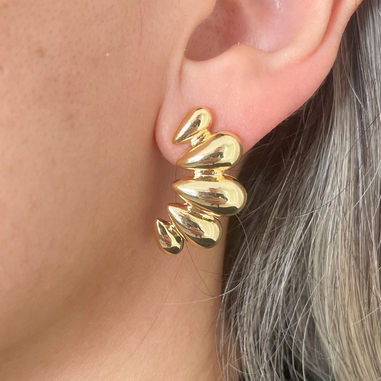 BRINCO MARCIA GDE - BANHO DE OURO 18k