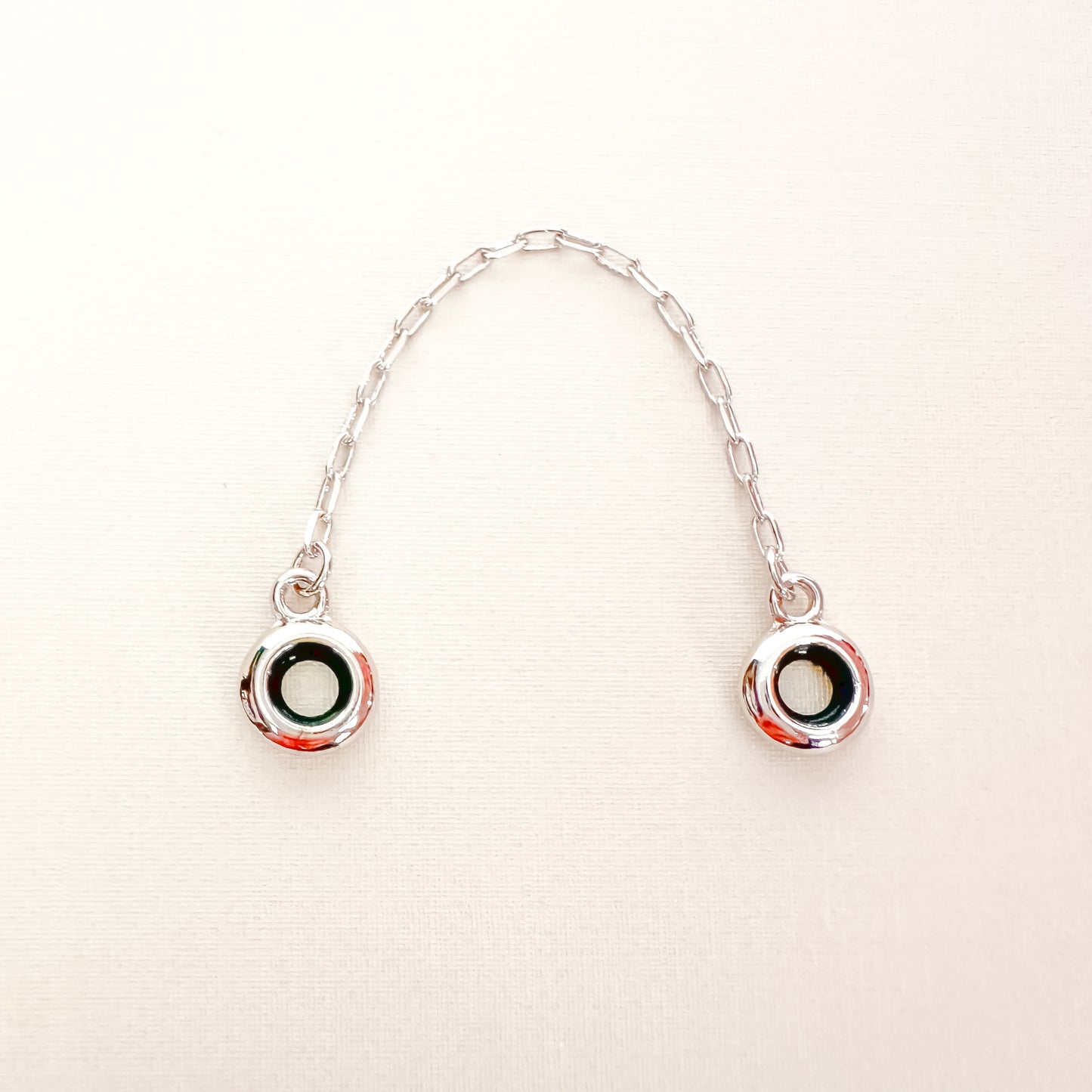 BERLOQUE TRAVA SIMPLES CORRENTE - BANHO DE RÓDIO BRANCO