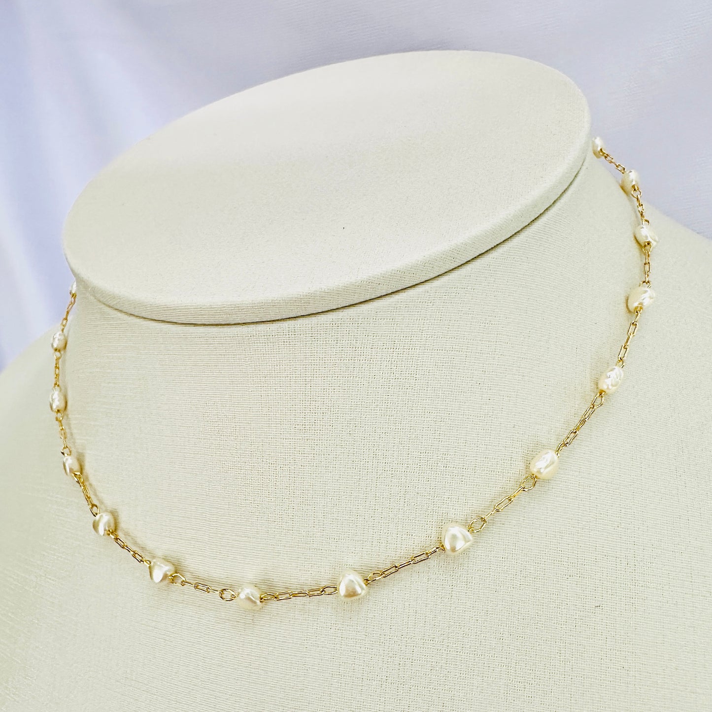 CHOKER HARMONIA 35 CM - BANHO DE OURO 18k