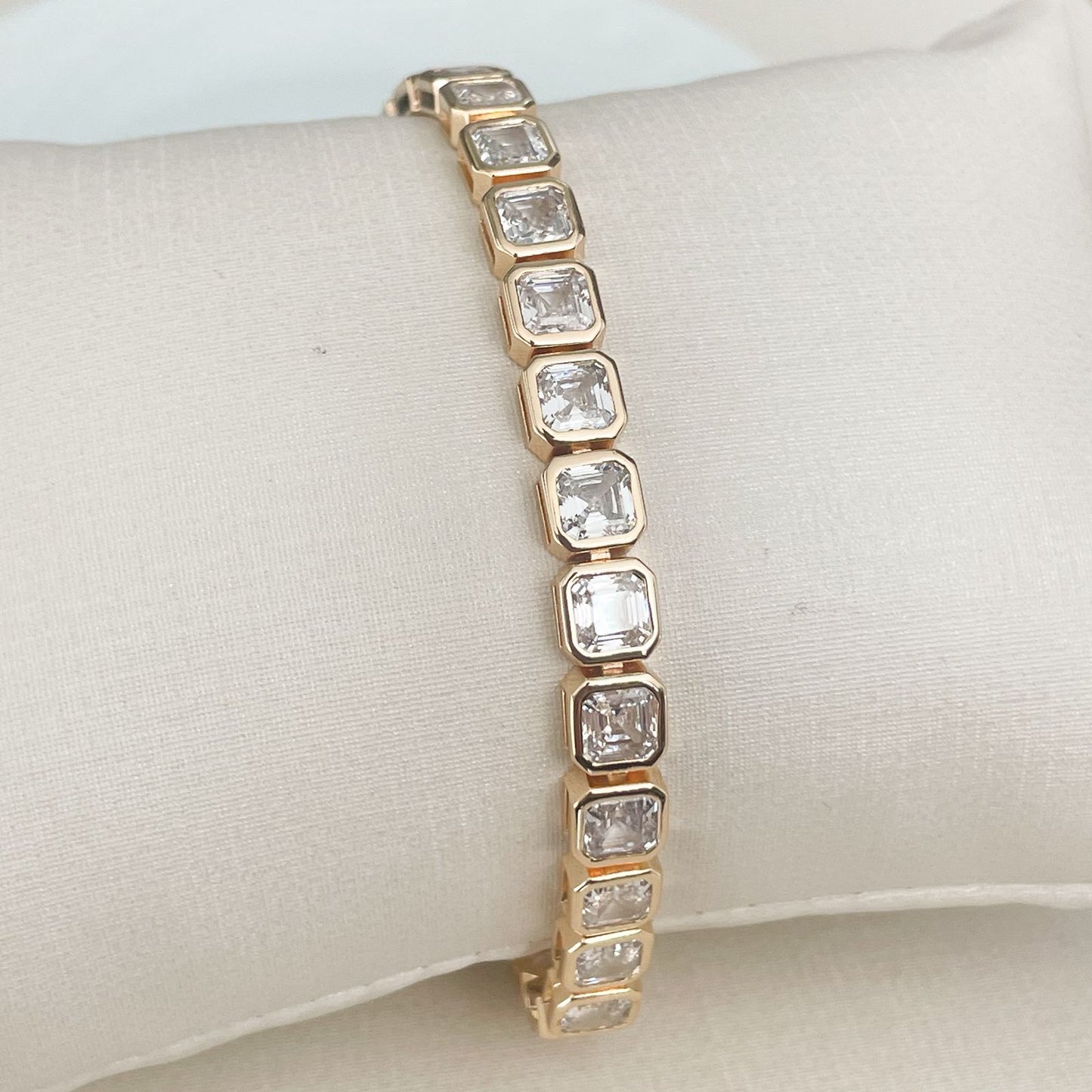 PULSEIRA HILDA  - BANHO DE OURO 18k