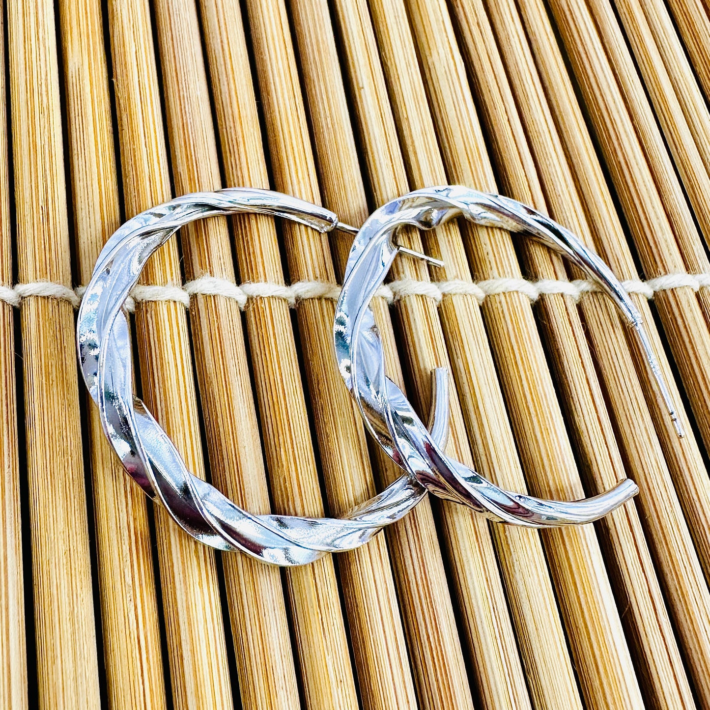 BRINCO CATERINA GDE - BANHO DE RÓDIO BRANCO