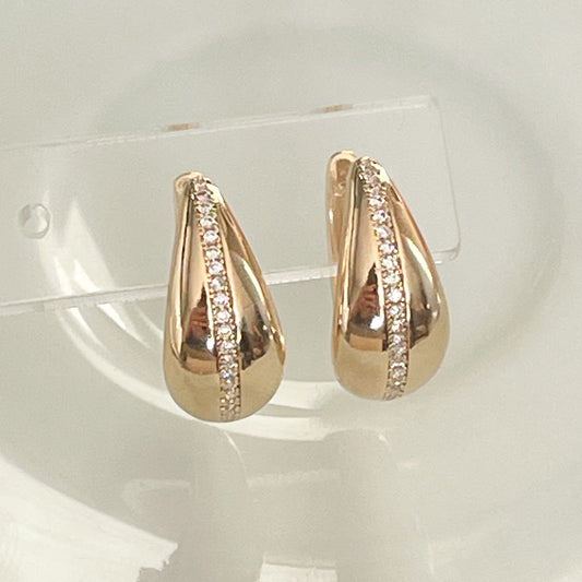 BRINCO LOURDES PEQ - BANHO DE OURO 18k