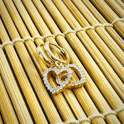 BRINCO AMOR II PEQ - MICRO ZIRCÔNIA - BANHO DE OURO 18k