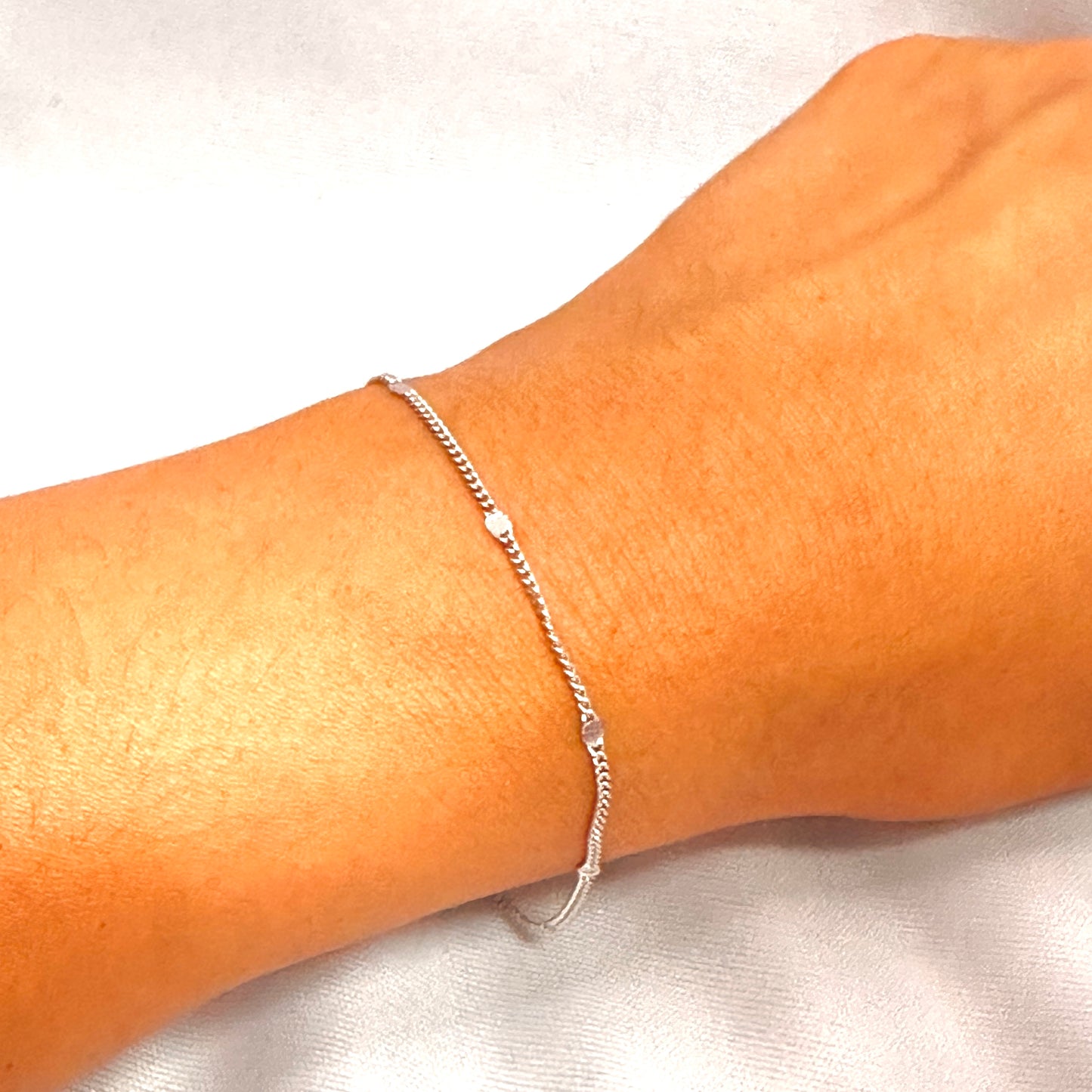 PULSEIRA DINDA  - BANHO DE RÓDIO BRANCO