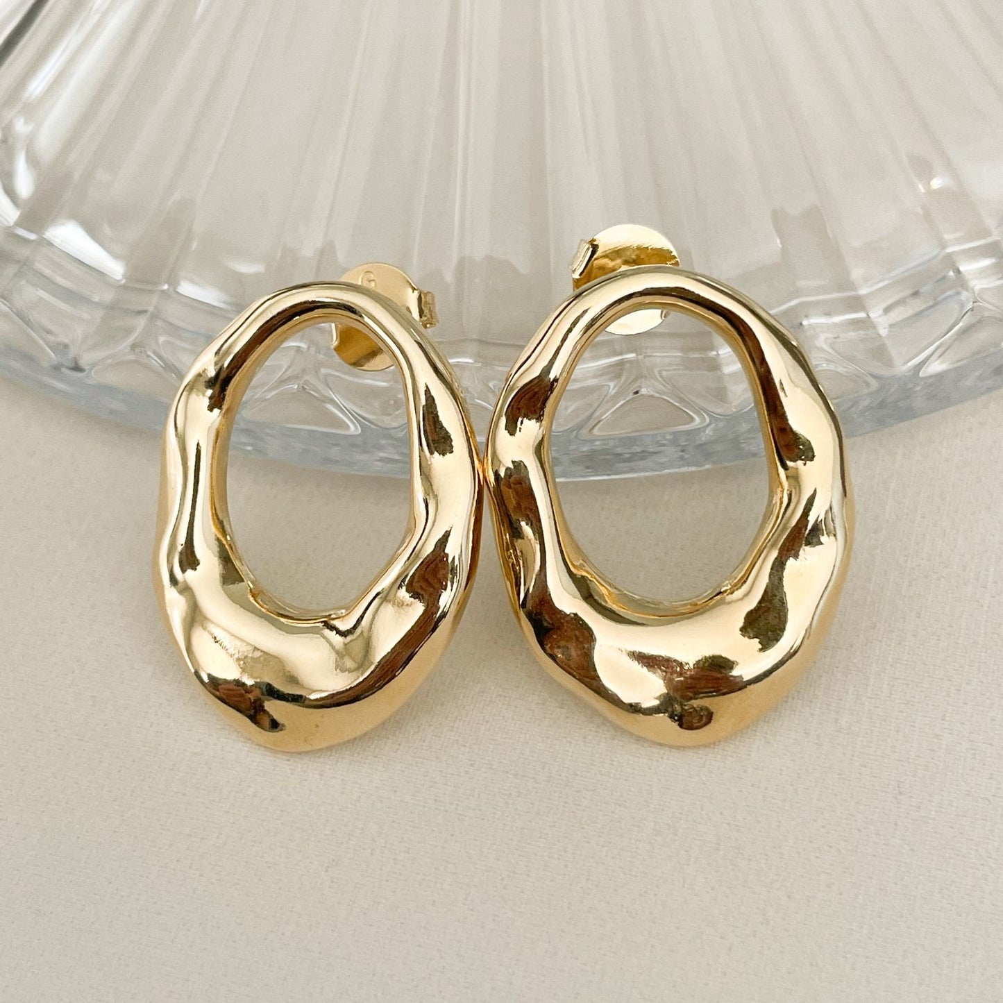 BRINCO ODETE GDE - BANHO DE OURO 18k