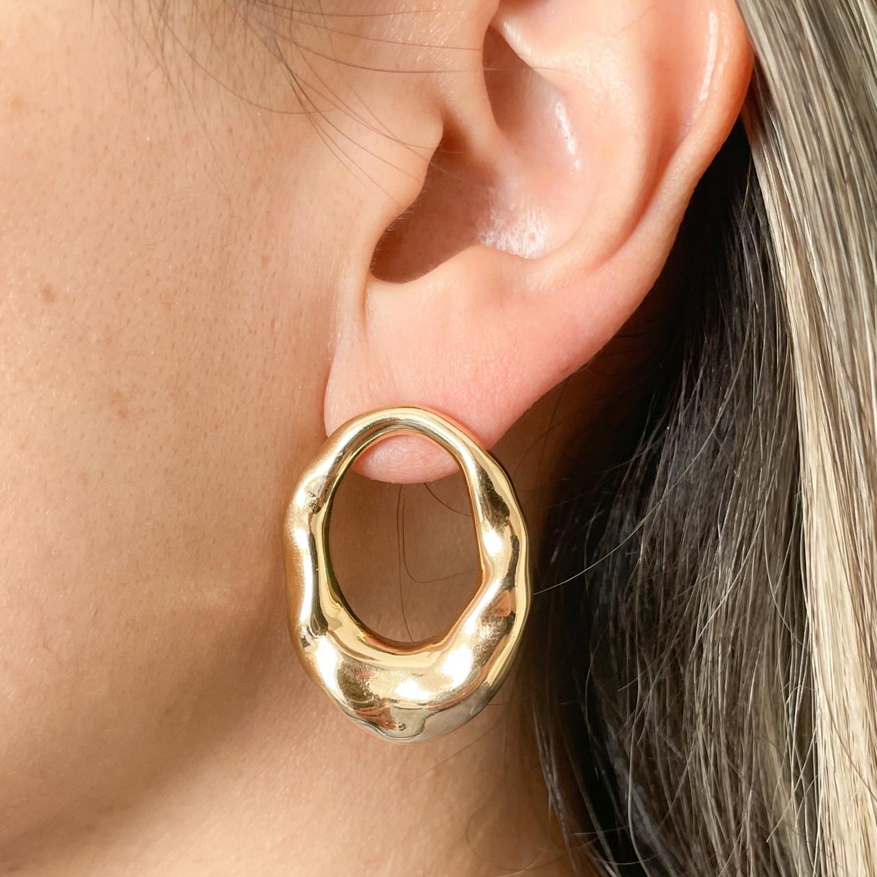 BRINCO ODETE GDE - BANHO DE OURO 18k