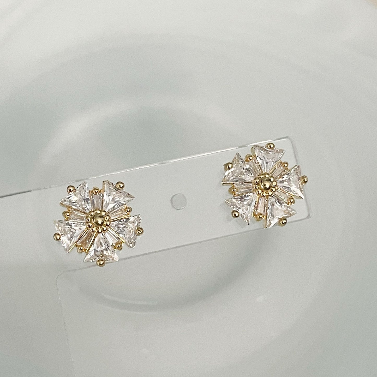 BRINCO VALERIA PEQ - BANHO DE OURO 18k