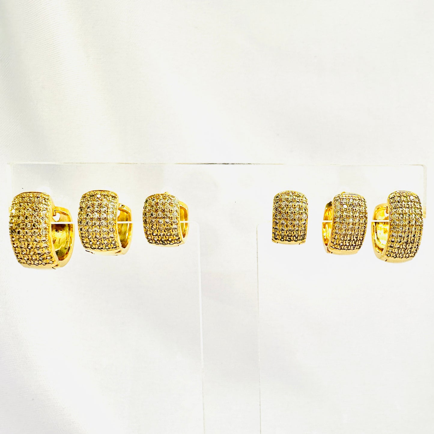 BRINCO DEIA PEQ - TRIO - BANHO DE OURO 18k