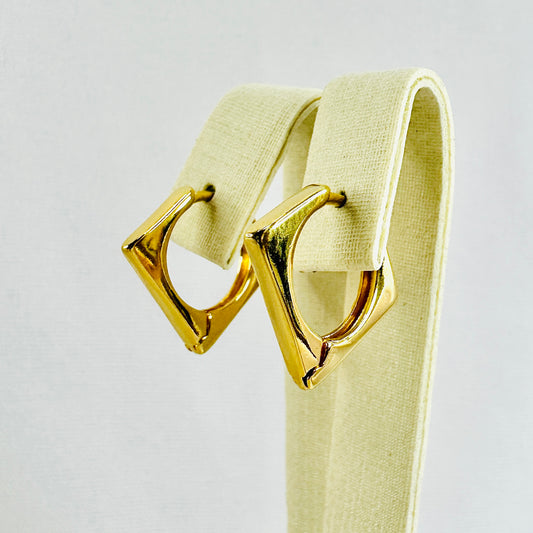 BRINCO REGIANE PEQ - BANHO DE OURO 18k