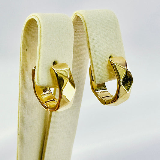 BRINCO PAULA PEQ - BANHO DE OURO 18k
