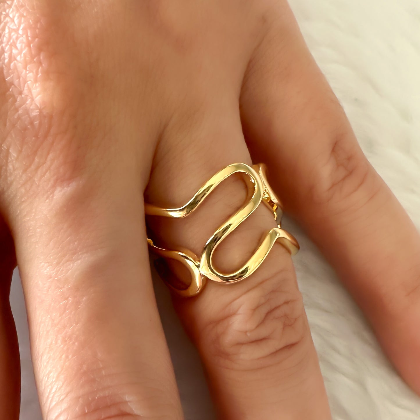 ANEL FABIOLA REGULAVEL - BANHO DE OURO 18k
