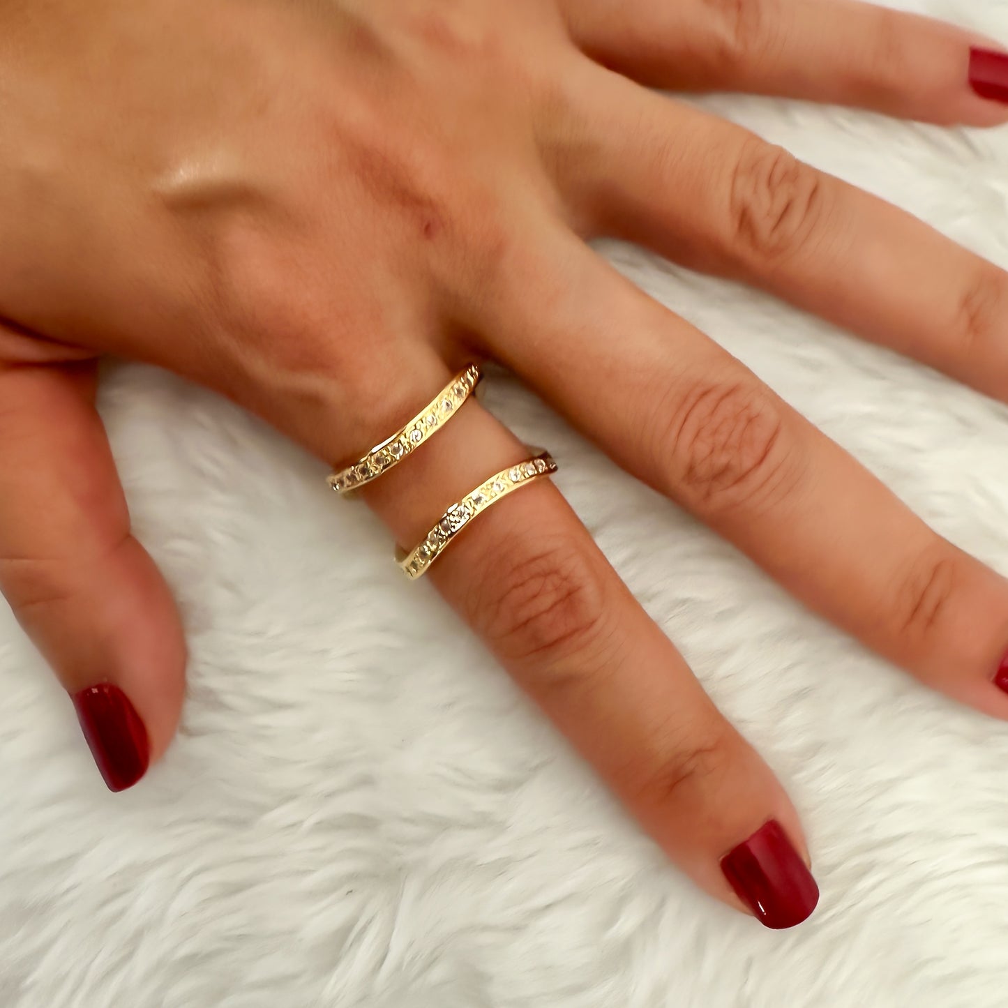 ANEL FLAVIA REGULAVEL - BANHO DE OURO 18k