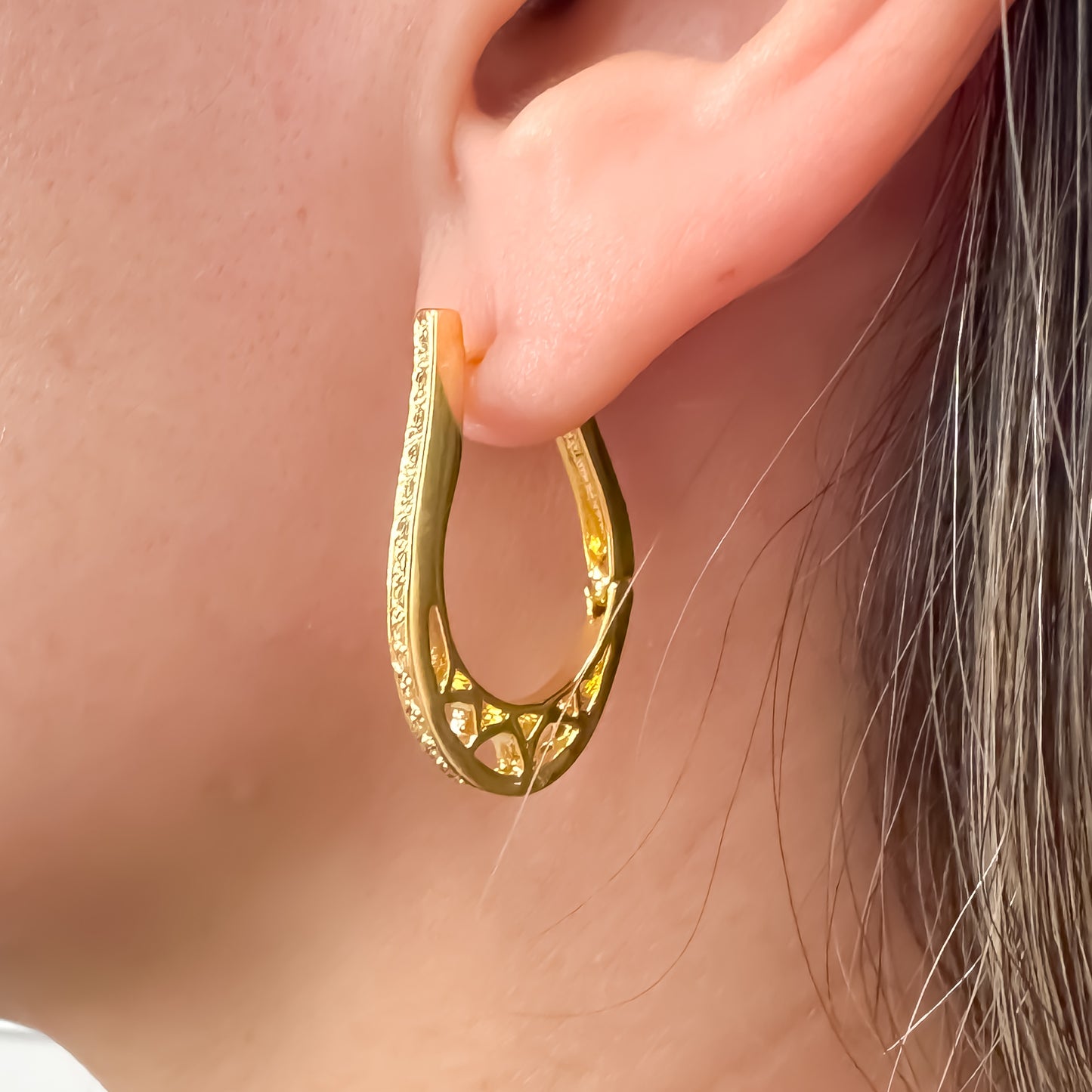 BRINCO CINTIA  - BANHO DE OURO 18k