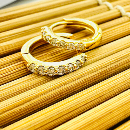 BRINCO ANINHA PEQ - BANHO DE OURO 18k