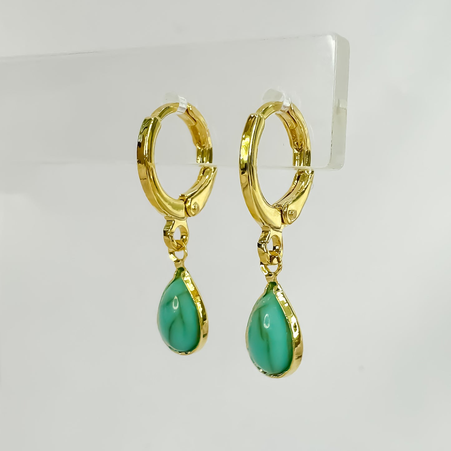 BRINCO BLUE EYES  - BANHO DE OURO 18k