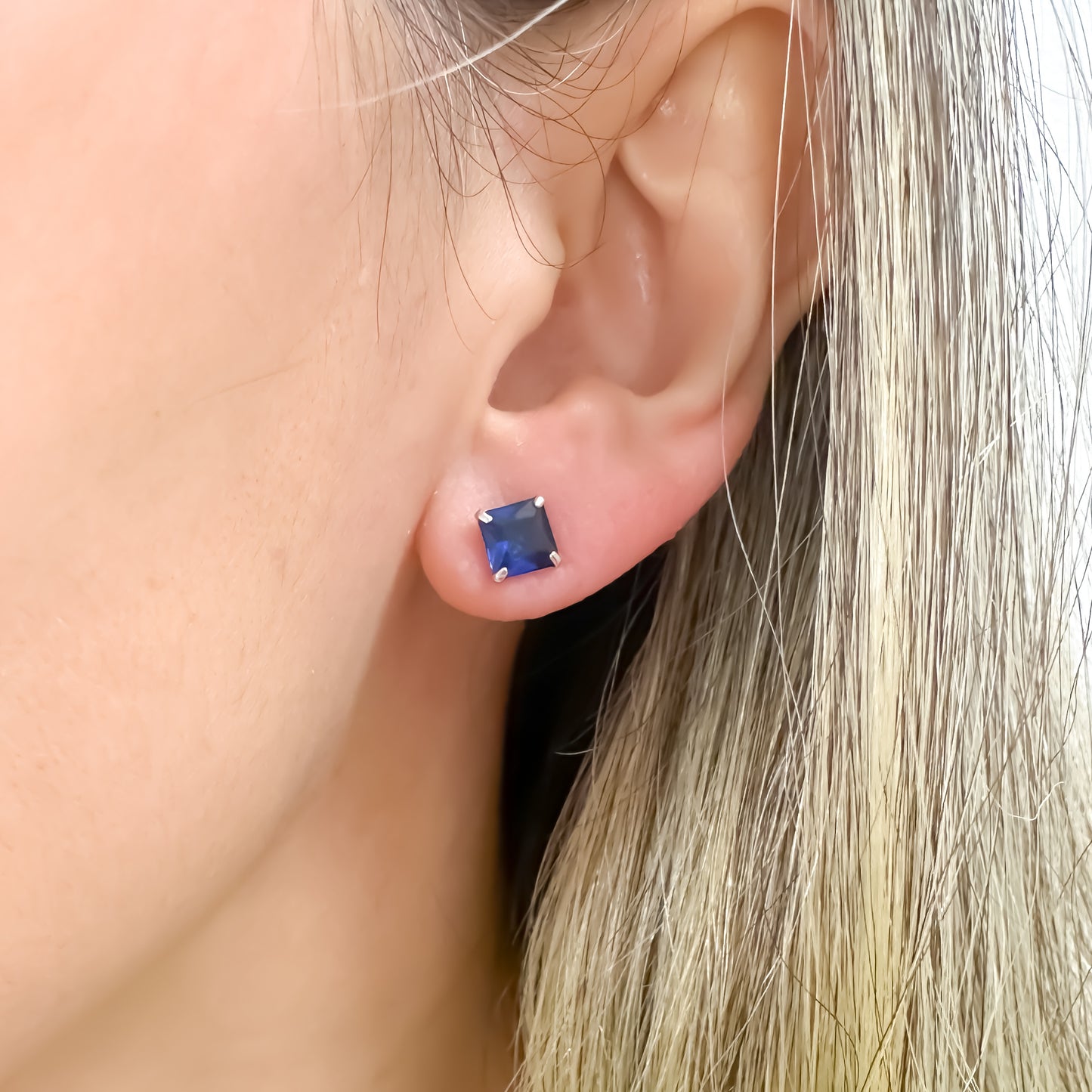 BRINCO ALANIS  - BANHO DE OURO 18k