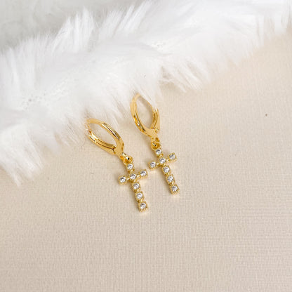BRINCO CRUZ  - BANHO DE OURO 18k