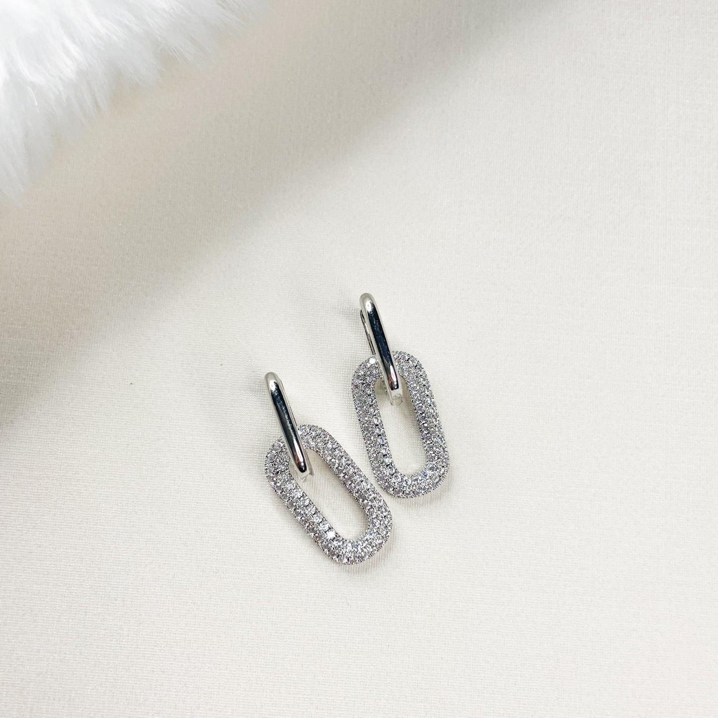BRINCO CHAIN CLIQUE - BANHO DE OURO 18k ou RÓDIO BRANCO