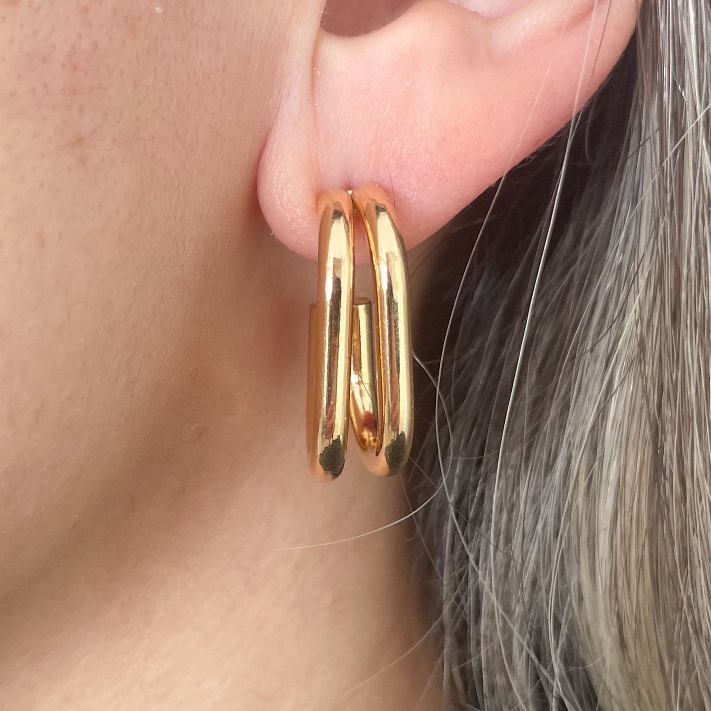 BRINCO BIANCA GDE - BANHO DE OURO 18k