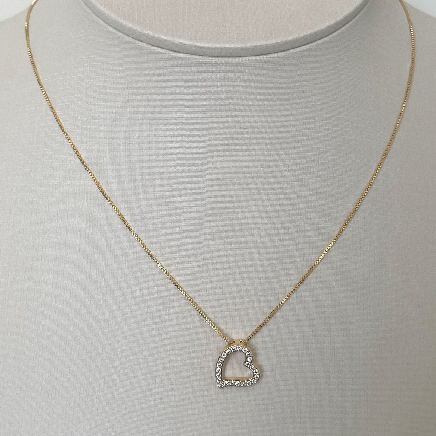 COLAR E PINGENTE CORAÇÃO CRAVEJADO  - BANHO DE OURO 18K