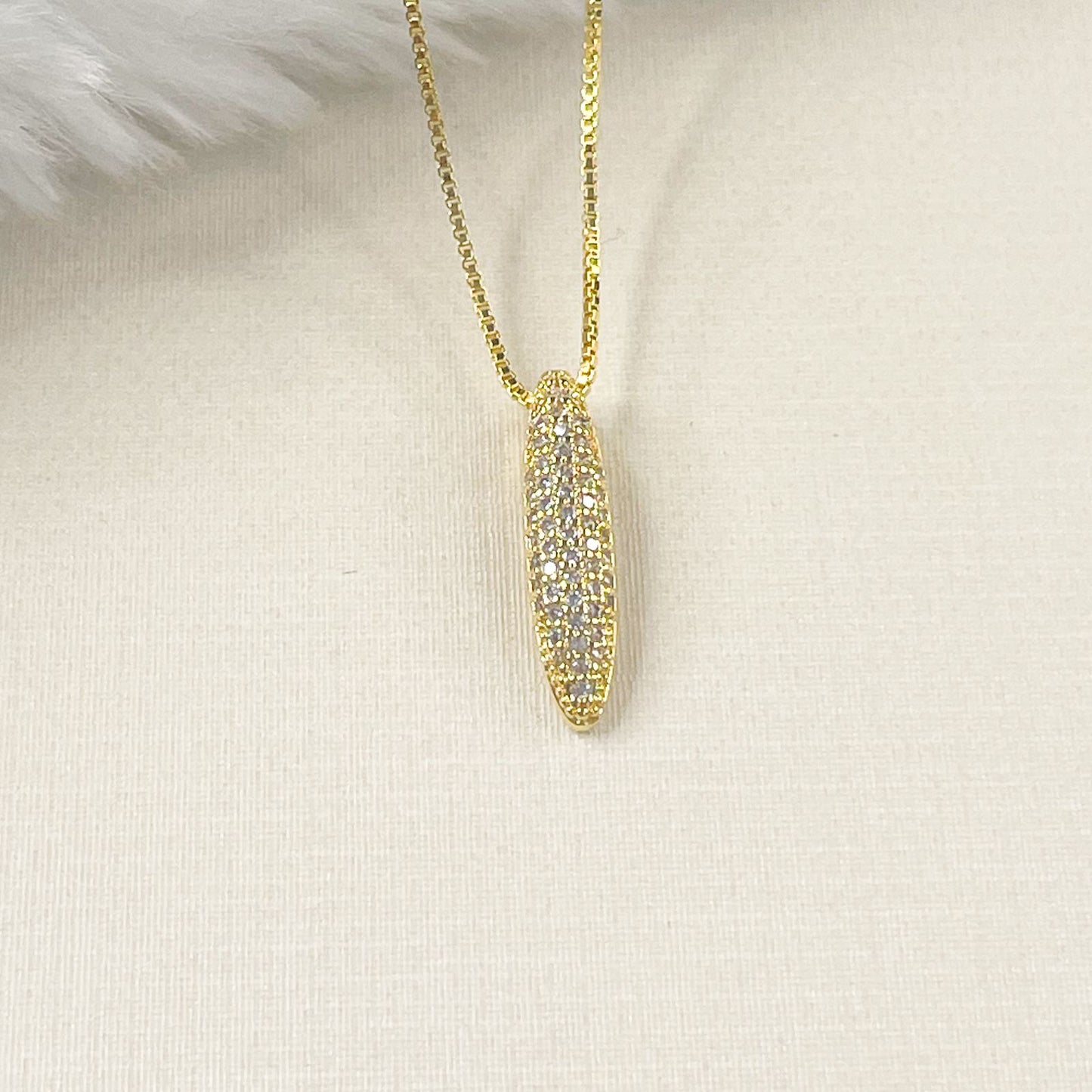 COLAR E PINGENTE CHOSEN  - BANHO DE OURO 18k
