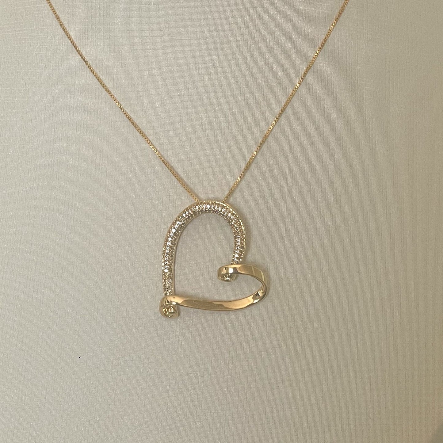 COLAR E PINGENTE CORAÇÃO GRANDE  - BANHO DE OURO 18k