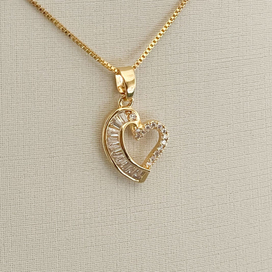 COLAR E PINGENTE CORAÇÃO ZIRCONIA  - BANHO DE OURO 18K
