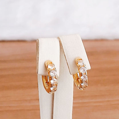BRINCO LELE PEQ - BANHO DE OURO 18k